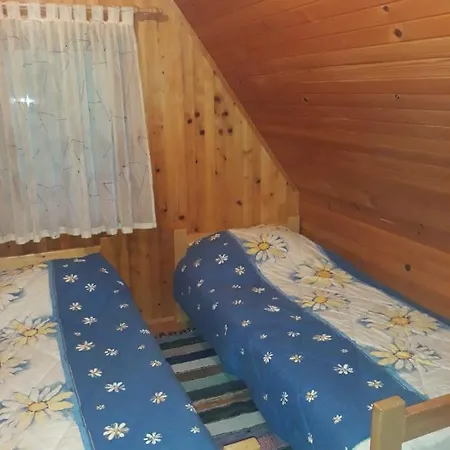 Vikendica Leko * פוסושיה