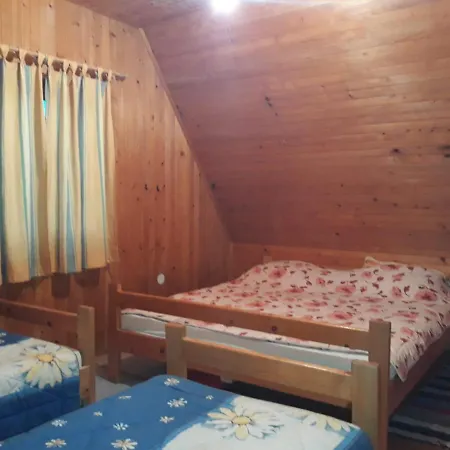 Vikendica Leko *